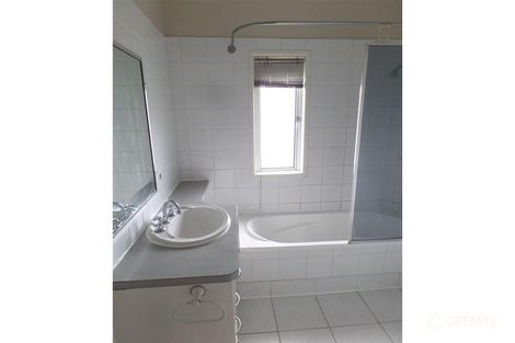 Property photo of 51 Oateson Skyline Drive Seven Hills QLD 4170