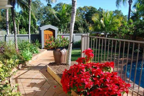 30 Sailaway St, Mermaid Waters, QLD 4218