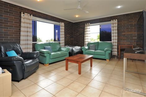 Property photo of 13 Barellan Parade Qunaba QLD 4670