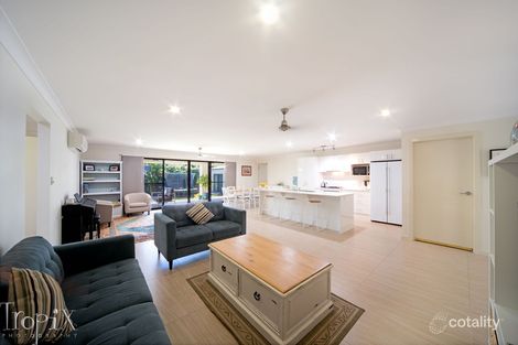 Property photo of 13 Endeavour Circuit Cannonvale QLD 4802
