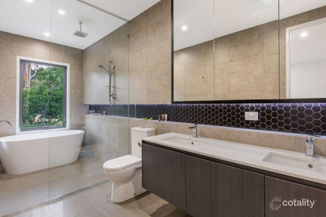 Property photo of 102/390 Simpsons Road Bardon QLD 4065