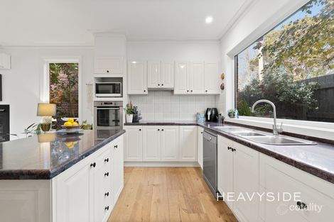 Property photo of 29 Essex Road Surrey Hills VIC 3127