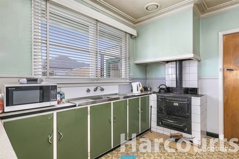 Property photo of 307 Forest Street Wendouree VIC 3355