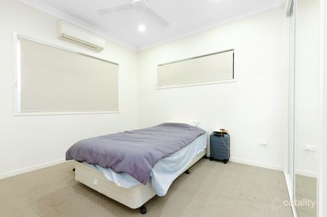 Property photo of 2 Woden Crescent Ooralea QLD 4740