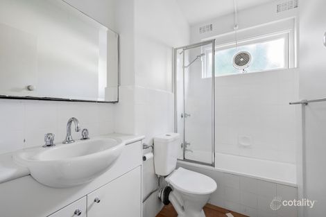 Property photo of 1/1 Marlton Crescent St Kilda VIC 3182