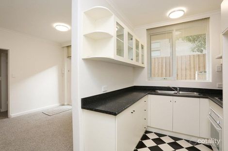 Property photo of 2/87 Denham Street Hawthorn VIC 3122