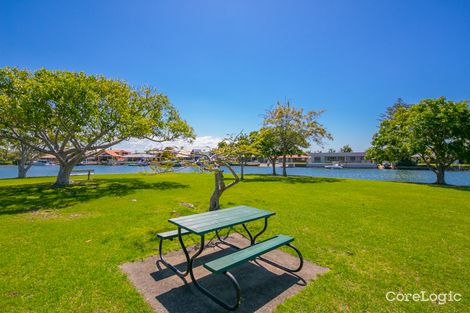 Property photo of 30/11-19 Taylor Street Biggera Waters QLD 4216