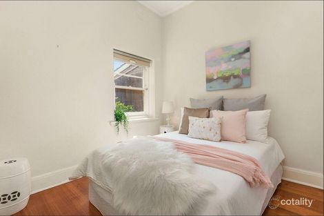 Property photo of 9 Ballater Street Essendon VIC 3040