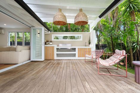 Property photo of 2/15 Macaw Avenue Miami QLD 4220