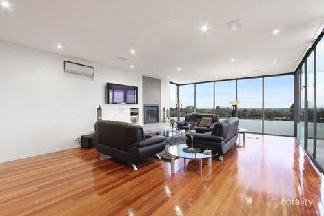 Property photo of 10 Parkview Crescent Bundoora VIC 3083