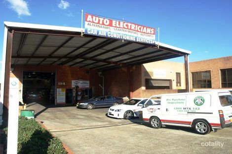 194 Railway Tce, Merrylands, NSW 2160