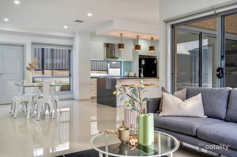 Property photo of 3 Dickens Street Craigieburn VIC 3064