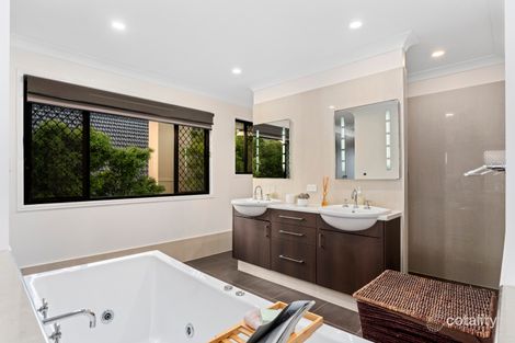 Property photo of 52 Cabana Boulevard Benowa QLD 4217