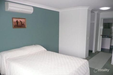 Property photo of 3 Lake Breeze Drive Loganholme QLD 4129
