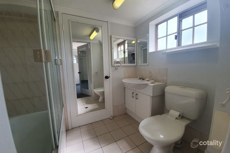 Property photo of 5/111 Central Avenue Indooroopilly QLD 4068