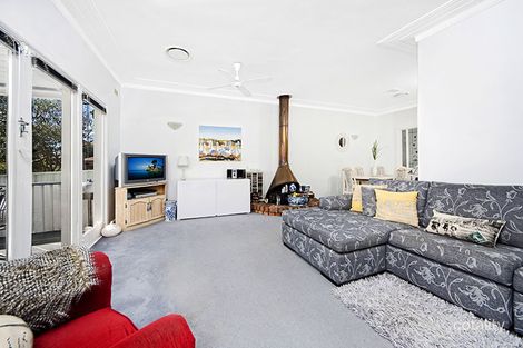 Property photo of 6 Bullecourt Avenue Engadine NSW 2233