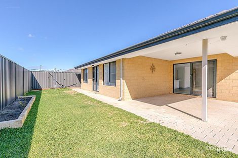 Property photo of 35 Larimar Parade Byford WA 6122