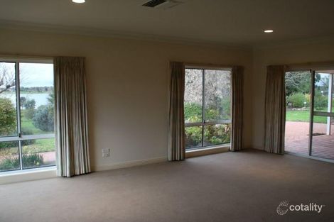 Property photo of 33 Dalkeith Avenue Lake Albert NSW 2650