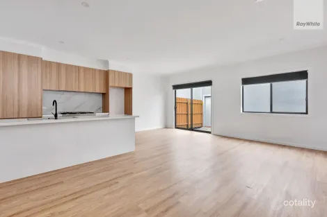 24 Pine Cone Walk, Fraser Rise, VIC 3336