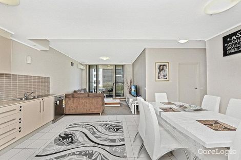 Property photo of 311/1 The Piazza Wentworth Point NSW 2127