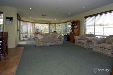 Property photo of 12 Blau Street Bundoora VIC 3083