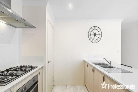 Property photo of 5 Livorno Boulevard Piara Waters WA 6112