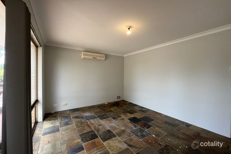 Property photo of 7 Lyrebird Loop Seville Grove WA 6112