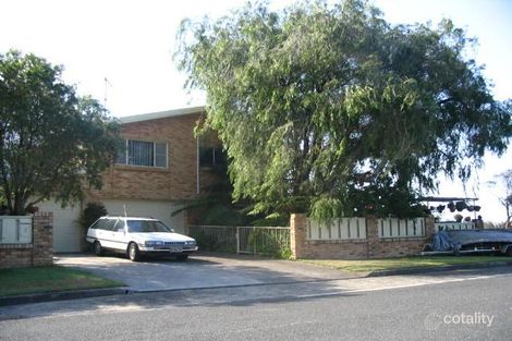 Property photo of 2 Luderick Avenue St Huberts Island NSW 2257