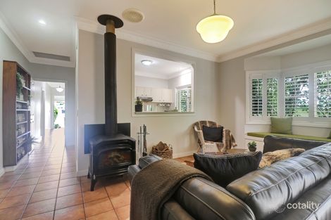 Property photo of 19 Griffith Street Tamborine Mountain QLD 4272