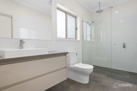 Property photo of 11 Railton Court Gisborne VIC 3437