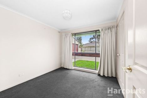 Property photo of 6 Laurine Court Wendouree VIC 3355