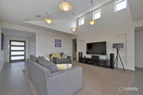 Property photo of 17 Graduate Place Traralgon VIC 3844