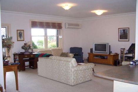 Property photo of 2/72 Carthage Street East Tamworth NSW 2340