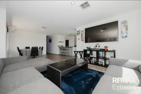 Property photo of 13 Bromfield Avenue Brabham WA 6055