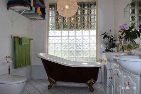 Property photo of 44 Racecourse Road Forbes NSW 2871