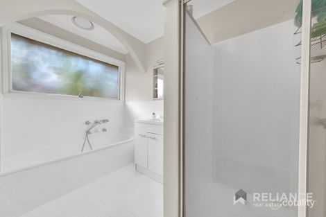 2/7 Mcintosh Ave, Hoppers Crossing, VIC 3029