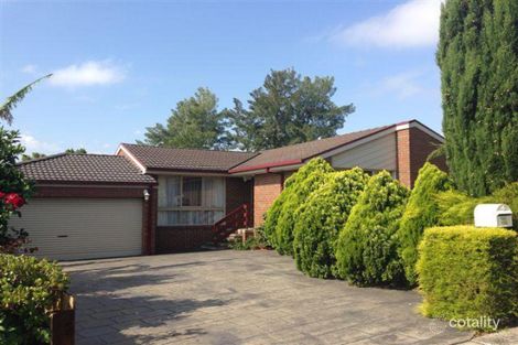 Property photo of 5 Benson Court Narre Warren VIC 3805