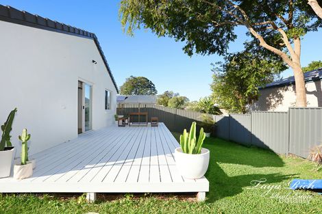 Property photo of 23 Crelga Court Merrimac QLD 4226