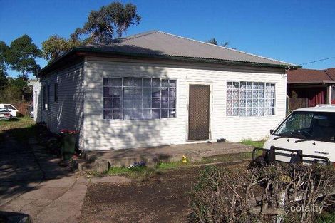 Property photo of 205 Princes Highway Unanderra NSW 2526