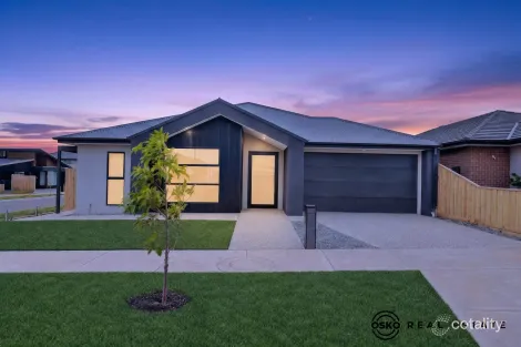 16 Wilmington St, Deanside, VIC 3336