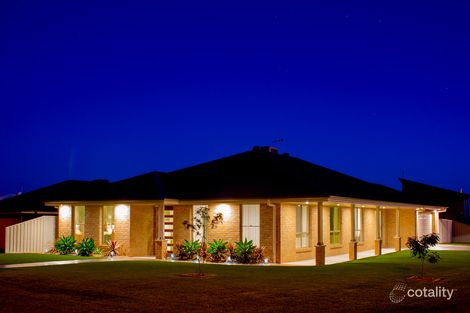 Property photo of 32 Salter Drive Dubbo NSW 2830