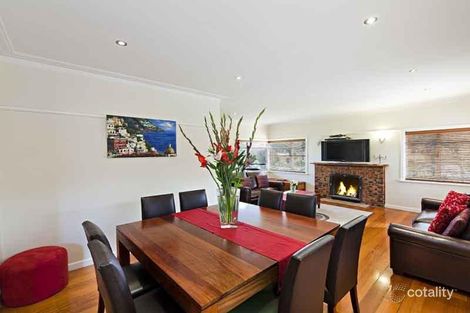 Property photo of 12 Lochnorries Grove Reservoir VIC 3073