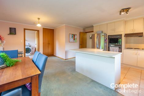 Property photo of 18 Balambool Avenue Mount Gambier SA 5290