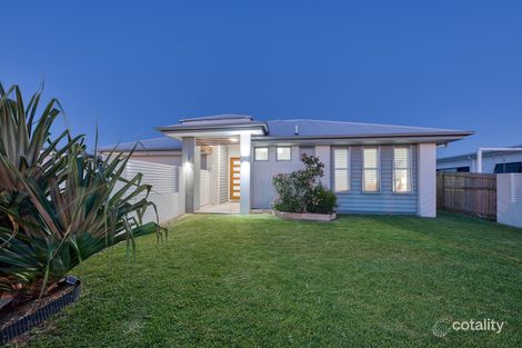 Property photo of 27 Surfrider Place Mudjimba QLD 4564