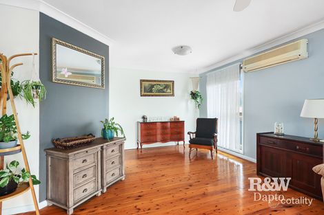 Property photo of 2 Deeson Place Dapto NSW 2530