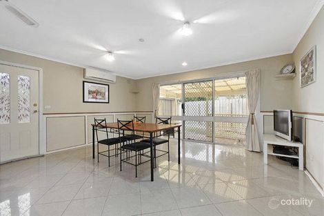 Property photo of 13 Putt Grove Keysborough VIC 3173