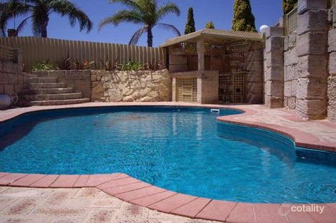 3 Dowel Ct, Ocean Reef, WA 6027