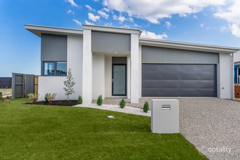 33 Rottnest Cres, Banya, QLD 4551