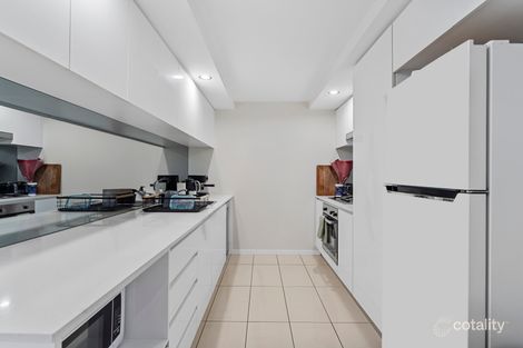 Property photo of 209/11 Compass Drive Biggera Waters QLD 4216
