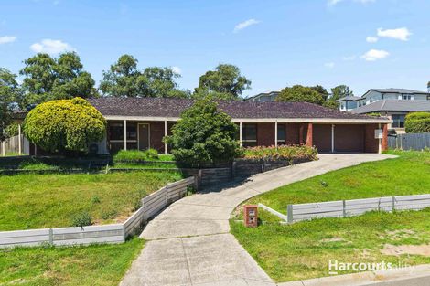 4 Pownceby Ct, Pakenham, VIC 3810